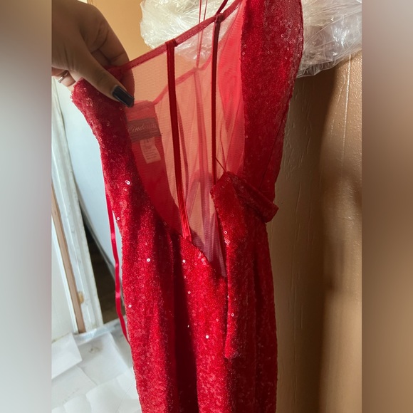 Sparkle red prom dress - Picture 4 of 5